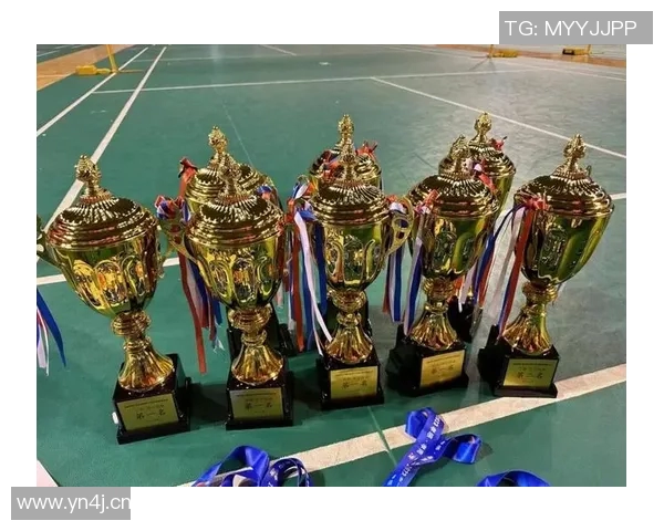 广州羽毛球队在城市联赛中以52分稳居积分榜首位展现强劲实力 广州羽毛球队在城市联赛中以52分稳居积分榜首位展现强劲实力