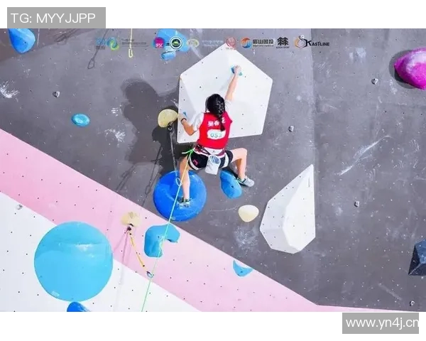 重庆攀岩队与上海攀岩队的对决分析与战术探讨 重庆攀岩队与上海攀岩队的对决分析与战术探讨